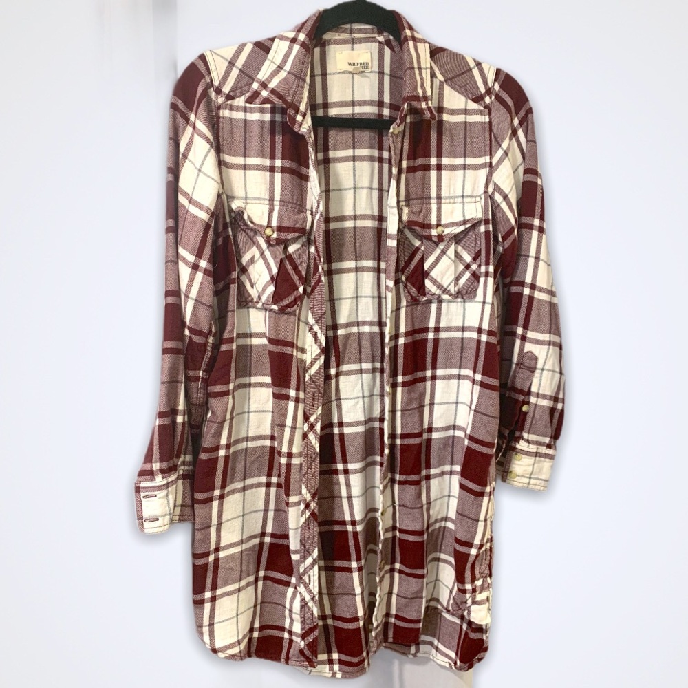 SOLD 🎁 Wilfred Free Aritzia Plaid Flannel